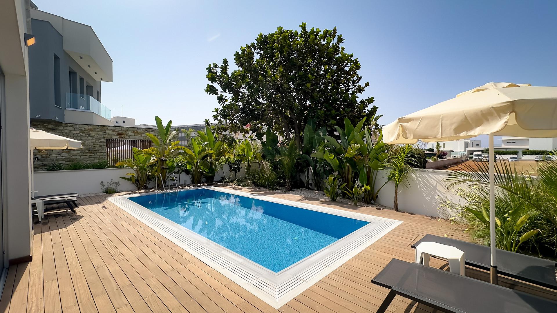 New 4-bedroom villa in Famagusta № 152556: https://dom.com.cy/en/catalog/sale/152556/ (dom.com.cy)