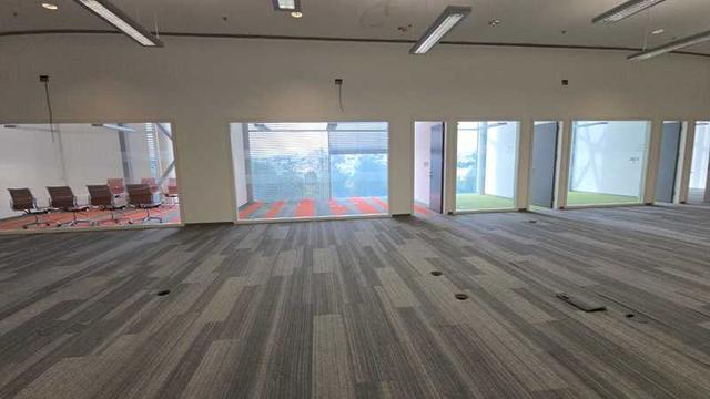 Luxury open plan office 582 sq.m.: https://www.bazaraki.com/adv/5765918_luxury-open-plan-office-582-sq-m (www.bazaraki.com)