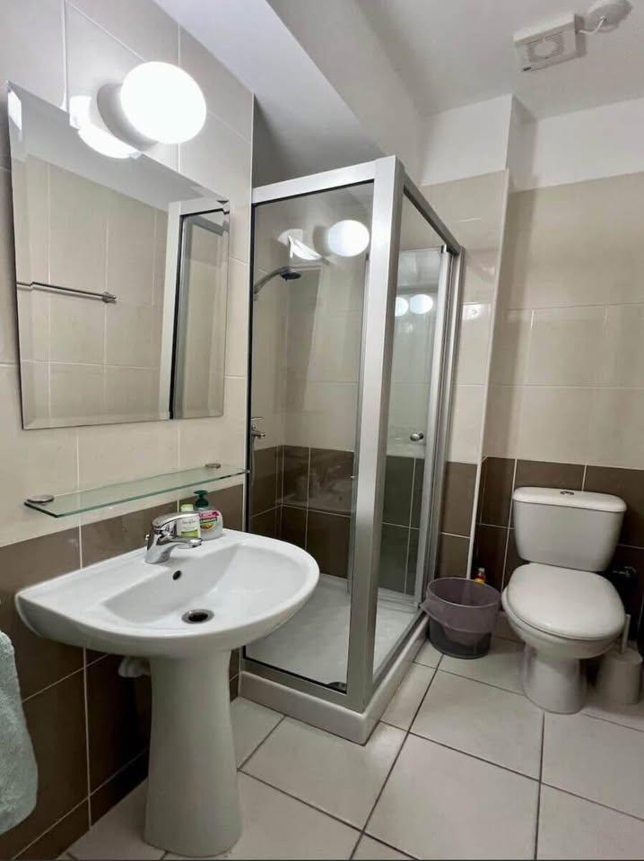 Charming 2-Bedroom Apartment in Anarita, Paphos: https://www.facebook.com/marketplace/item/1150707080072295 (www.facebook.com)