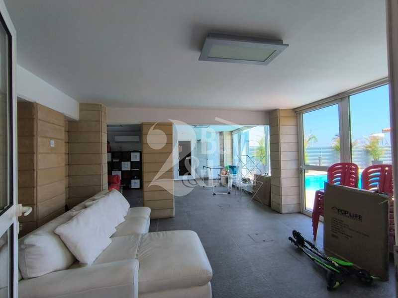 4-bedroom villa for sale: https://www.bazaraki.com/adv/5791180_4-bedroom-villa-for-sale (www.bazaraki.com)
