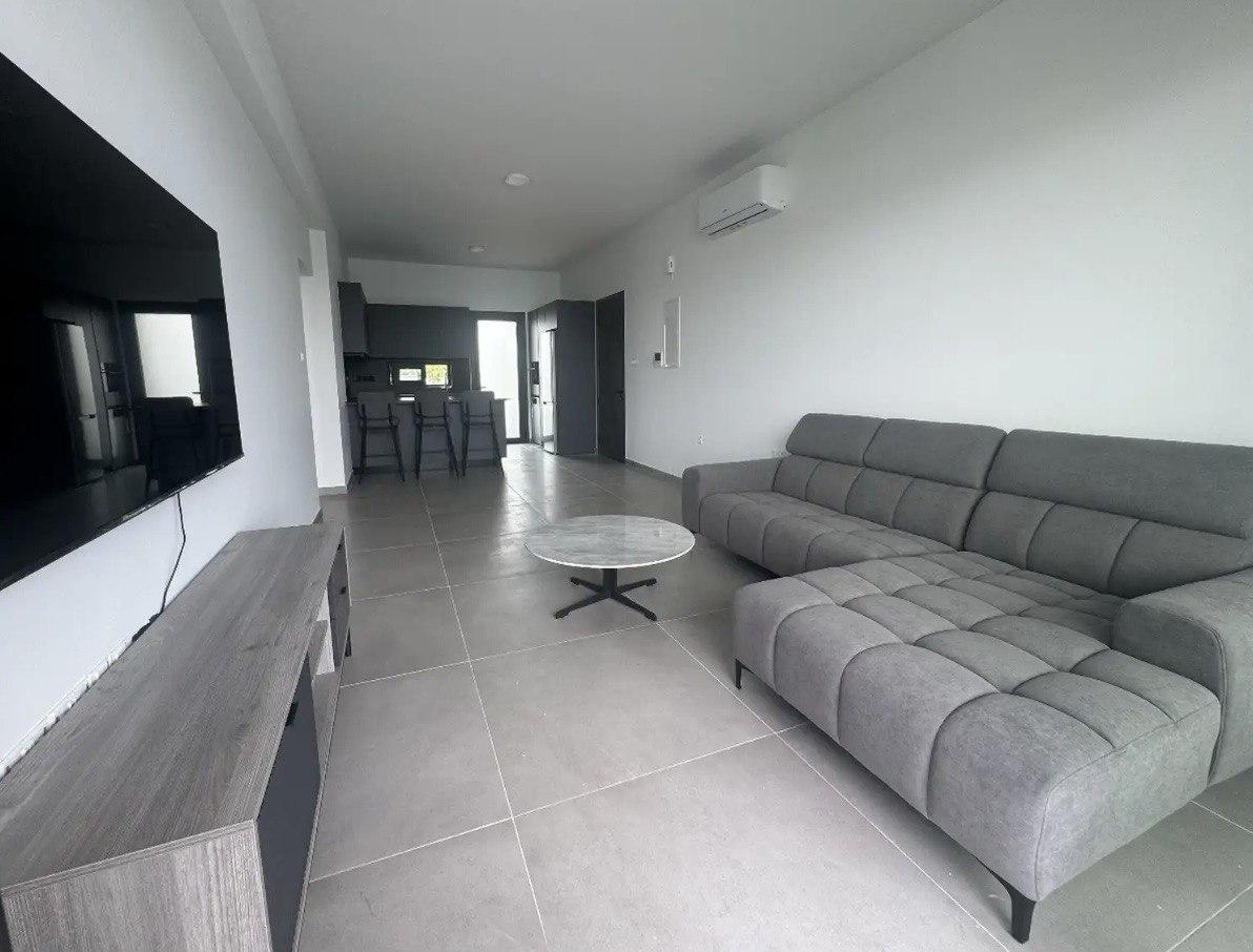 2-bedroom flat in Limassol №153816: https://dom.com.cy/en/catalog/rent/153816/ (dom.com.cy)