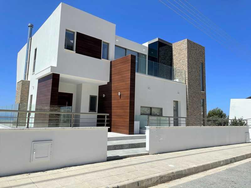 5-bedroom detached house for sale: https://www.bazaraki.com/adv/5791178_5-bedroom-detached-house-for-sale (www.bazaraki.com)