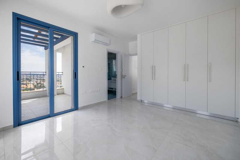 3-bedroom detached house for sale: https://www.bazaraki.com/adv/5795967_3-bedroom-detached-house-for-sale (www.bazaraki.com)