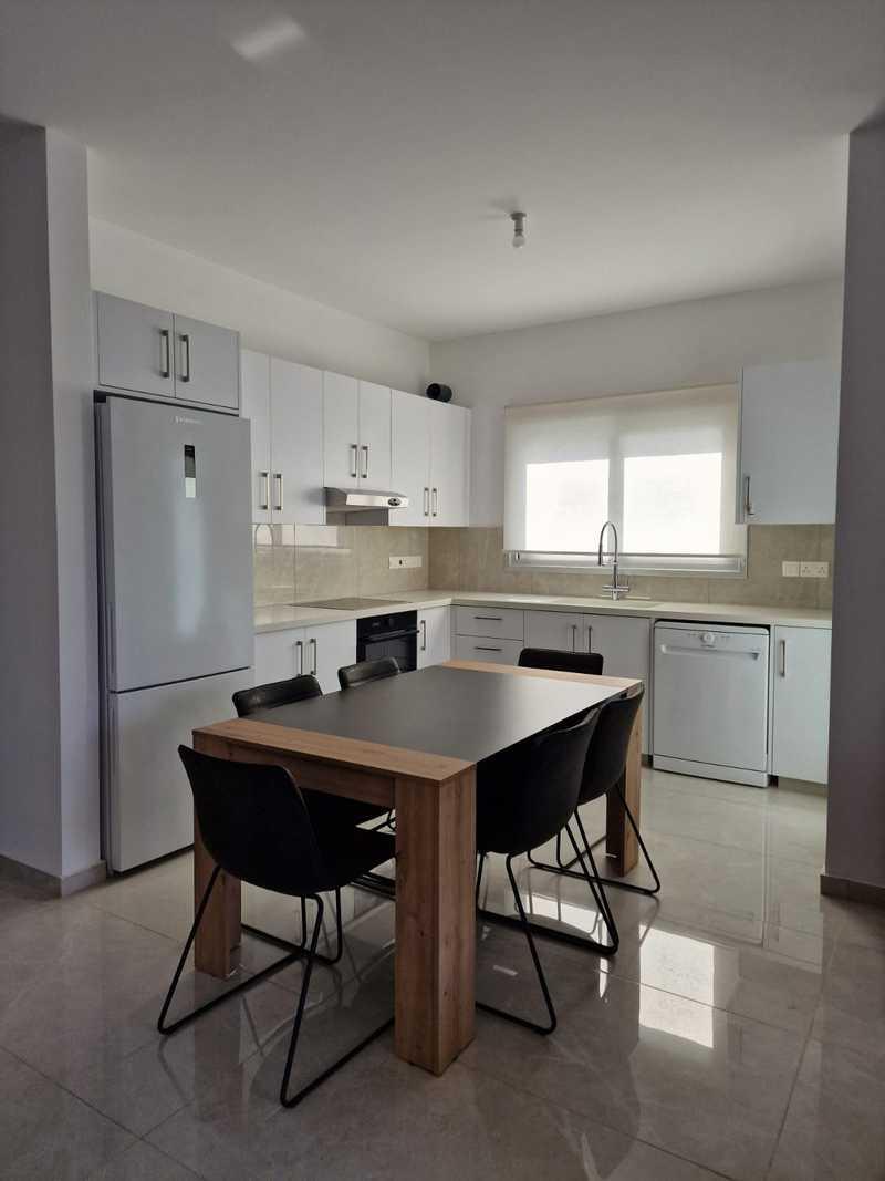 2-bedroom apartment to rent: https://www.bazaraki.com/adv/5795923_2-bedroom-apartment-to-rent (www.bazaraki.com)