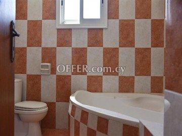 3 Bedroom Apartment In The Center Of Larnaca: https://www.offer.com.cy/en/3-bedroom-apartment-in-the-center-of-larnaca/21-816269/ (www.offer.com.cy)