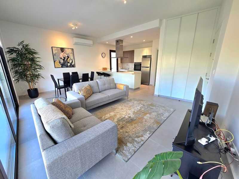 2-bedroom apartment to rent: https://www.bazaraki.com/adv/5790563_2-bedroom-apartment-to-rent (www.bazaraki.com)