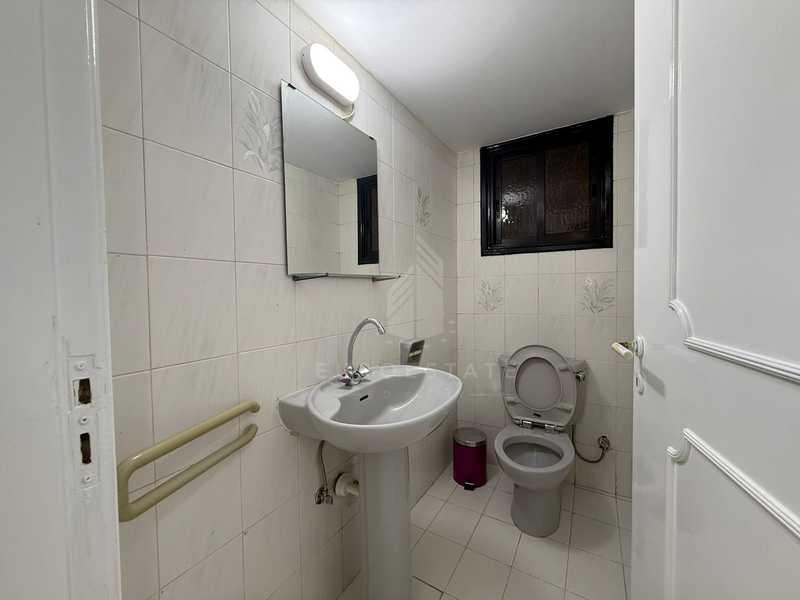 3-bedroom apartment to rent: https://www.bazaraki.com/adv/5787025_3-bedroom-apartment-to-rent (www.bazaraki.com)
