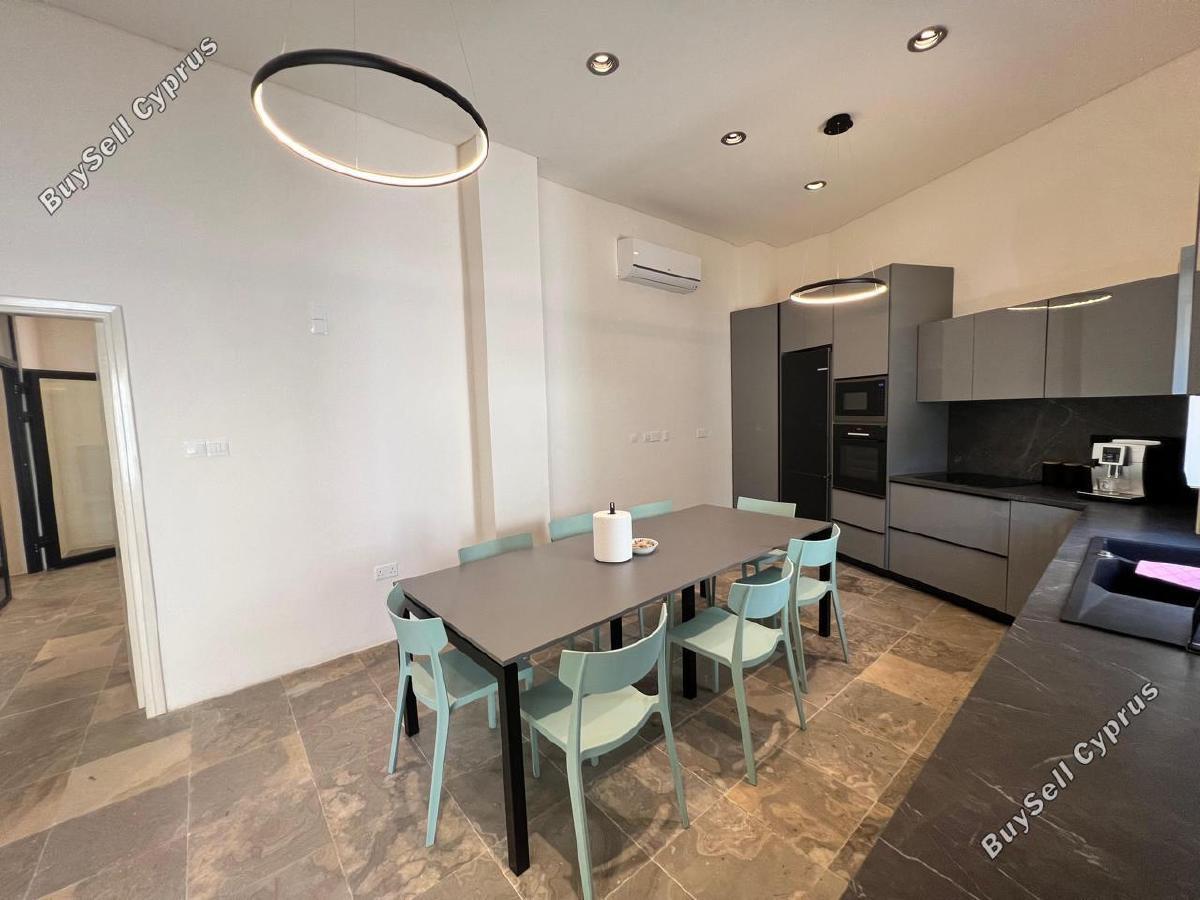 Office to rent in Larnaca Municipality, Larnaca: https://www.buysellcyprus.com/property-for-rent/larnaca/larnaca-municipality/office-to-rent-larnaca-municipality-larnaca-1796610.html (www.buysellcyprus.com)