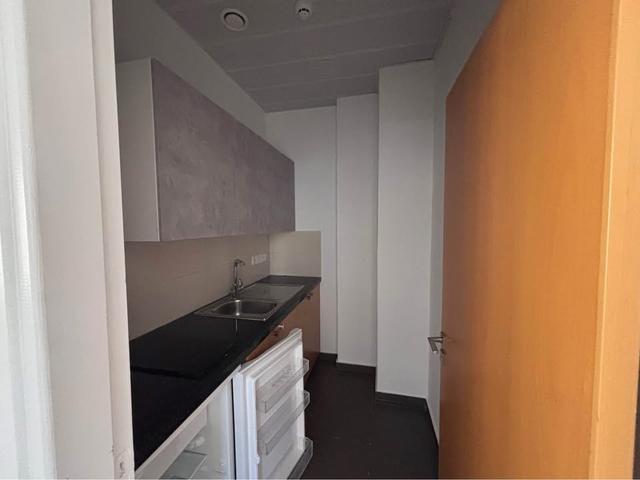 Office in Glastonos, prime location: https://www.facebook.com/marketplace/item/520568101118992 (www.facebook.com)