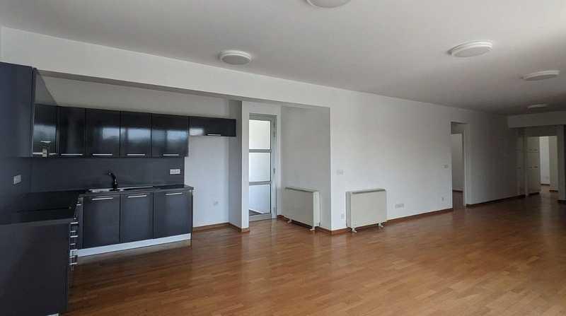 3-bedroom apartment for sale: https://www.bazaraki.com/adv/5794156_3-bedroom-apartment-for-sale (www.bazaraki.com)