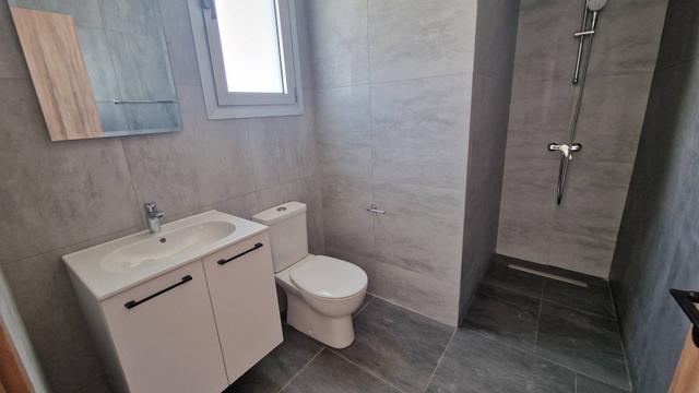 New 2-bedroom flat in Larnaca № 153915: https://dom.com.cy/en/catalog/sale/153915/ (dom.com.cy)