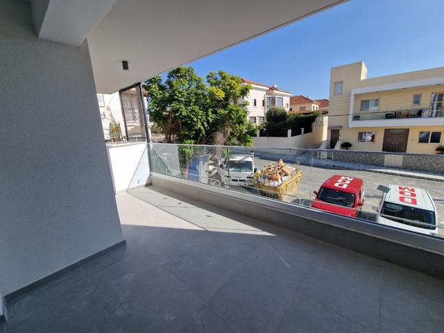 New 2-bedroom flat in Larnaca № 153922: https://dom.com.cy/en/catalog/sale/153922/ (dom.com.cy)