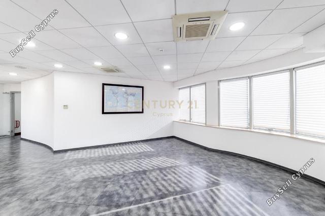 Commercial Building to rent in Verengaria Limassol, Limassol: https://www.buysellcyprus.com/property-for-rent/limassol/verengaria-limassol/commercial-building-to-rent-verengaria-limassol-limassol-1770475.html (www.buysellcyprus.com)