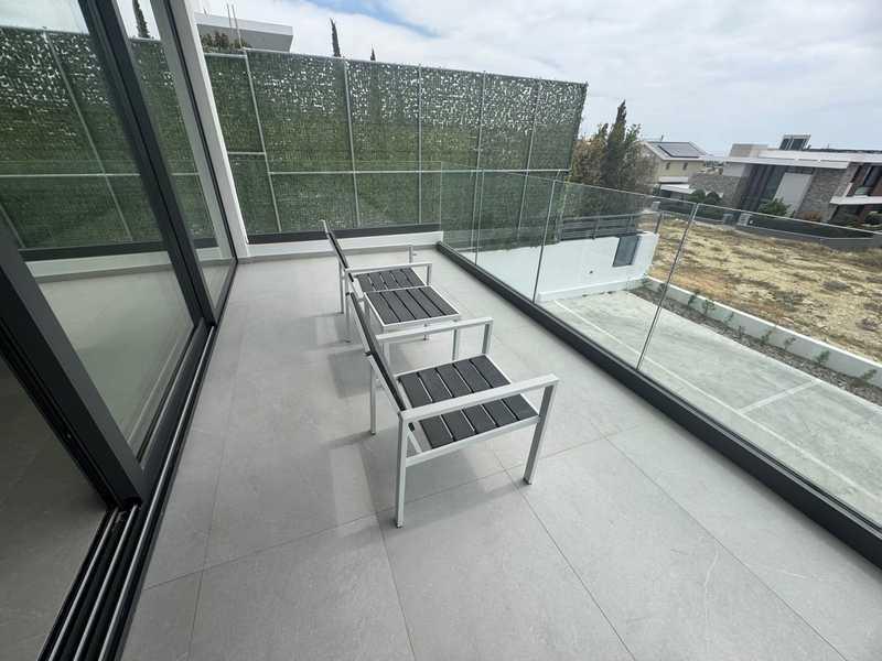 2-bedroom apartment to rent: https://www.bazaraki.com/adv/5794392_2-bedroom-apartment-to-rent (www.bazaraki.com)