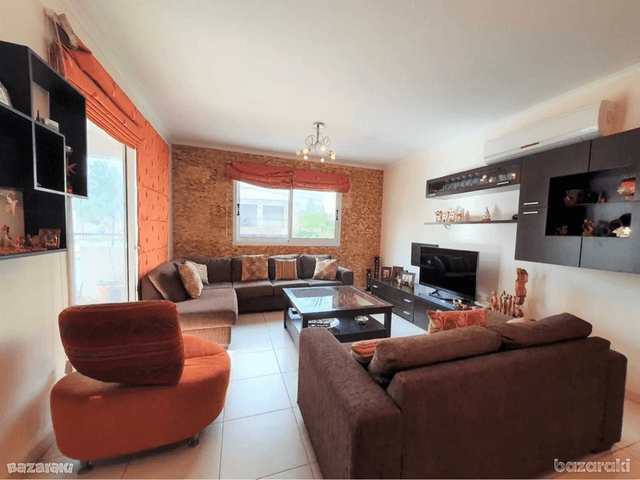 3-bedroom apartment to rent: https://www.bazaraki.com/adv/5795160_3-bedroom-apartment-to-rent (www.bazaraki.com)