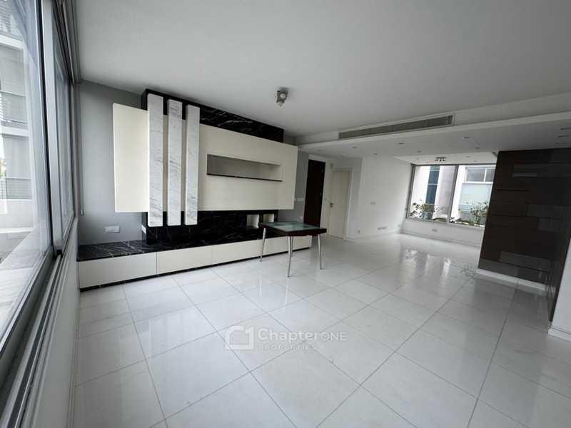 3-bedroom apartment to rent: https://www.bazaraki.com/adv/5797680_3-bedroom-apartment-to-rent (www.bazaraki.com)