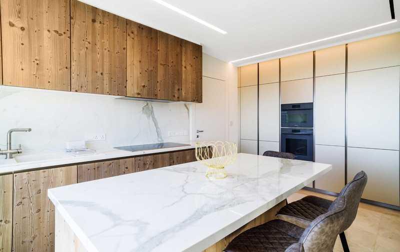 4-bedroom penthouse to rent: https://www.bazaraki.com/adv/5793618_4-bedroom-penthouse-to-rent (www.bazaraki.com)