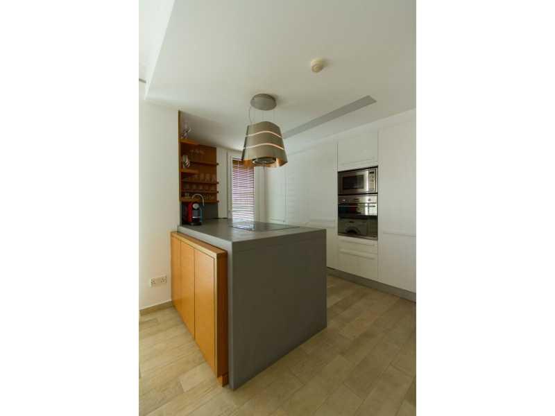 3-bedroom apartment for sale: https://www.bazaraki.com/adv/5796480_3-bedroom-apartment-for-sale (www.bazaraki.com)