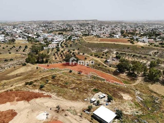 Residential land 2490 m²: https://www.bazaraki.com/adv/5798720_residential-land-2490-m2 (www.bazaraki.com)