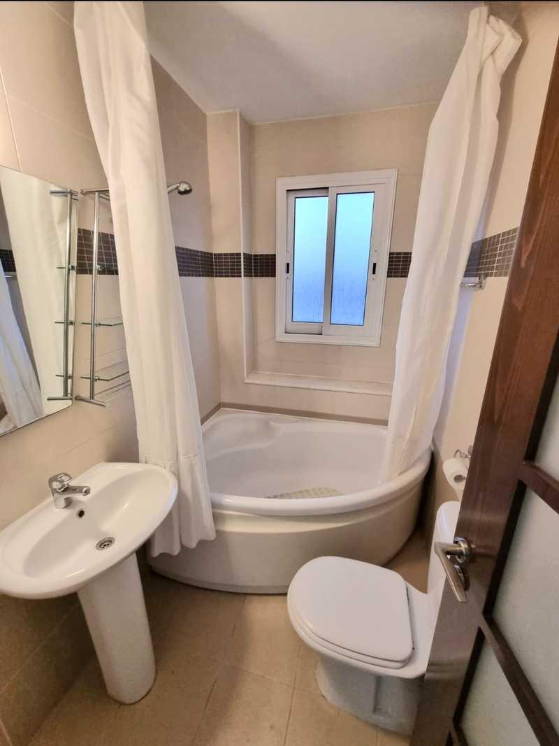 2-bedroom apartment to rent: https://www.bazaraki.com/adv/5789227_2-bedroom-apartment-to-rent (www.bazaraki.com)