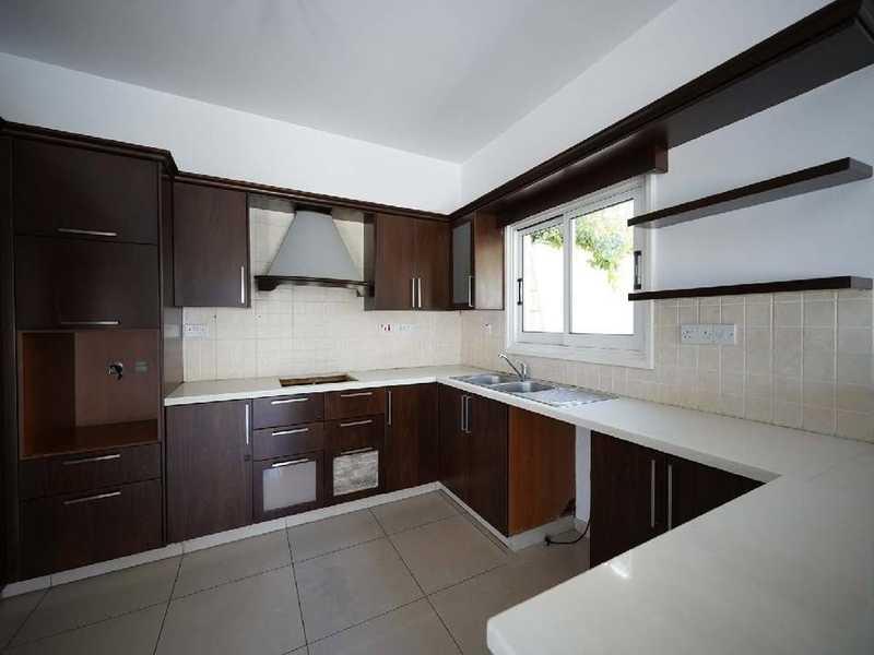 3-bedroom semi-detached for sale: https://www.bazaraki.com/adv/5797601_3-bedroom-semi-detached-for-sale (www.bazaraki.com)