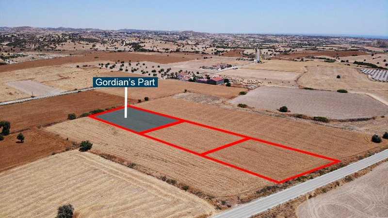 Residential land 6096 m²: https://www.bazaraki.com/adv/5790856_residential-land-6096-m2 (www.bazaraki.com)