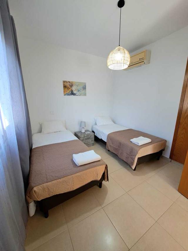Luxury 3 bedroom villa with a pool: https://www.bazaraki.com/adv/5795916_luxury-3-bedroom-villa-with-a-pool (www.bazaraki.com)