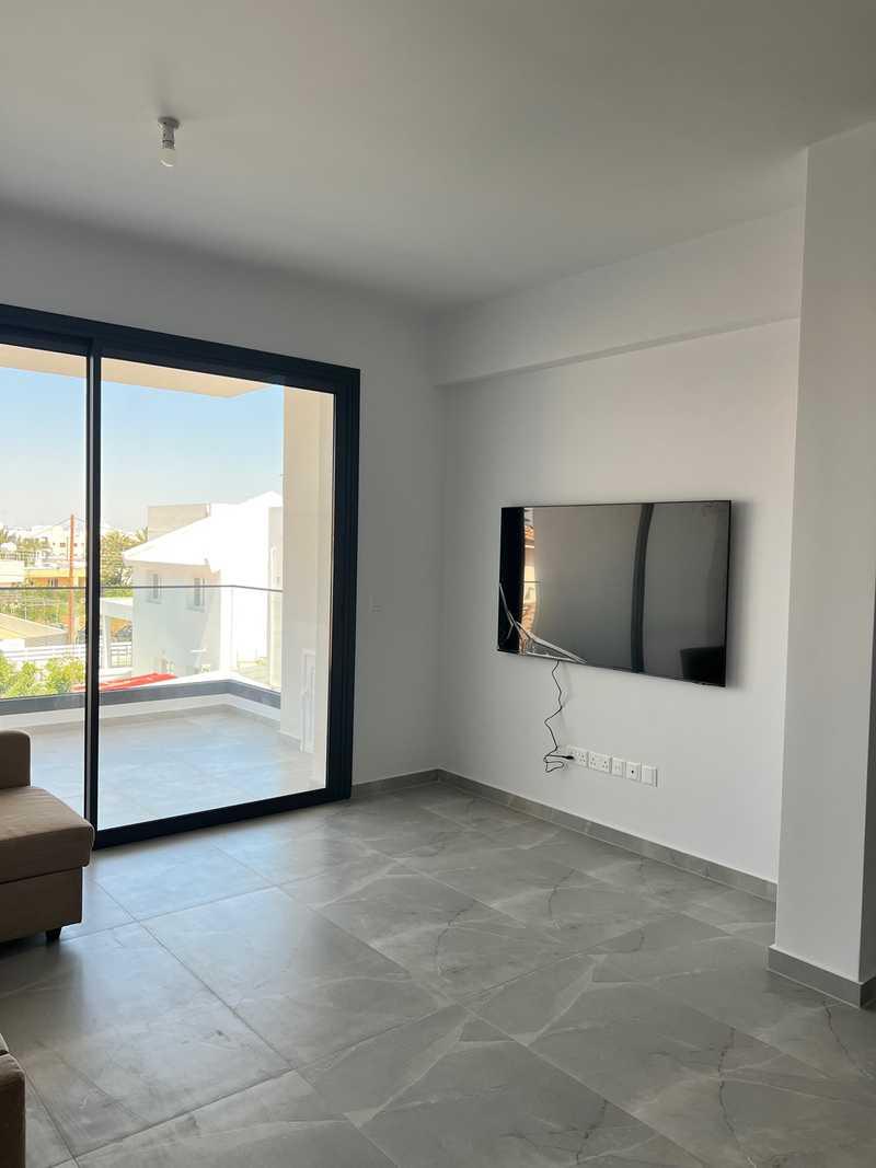 1-bedroom apartment to rent: https://www.bazaraki.com/adv/5792581_1-bedroom-apartment-to-rent (www.bazaraki.com)