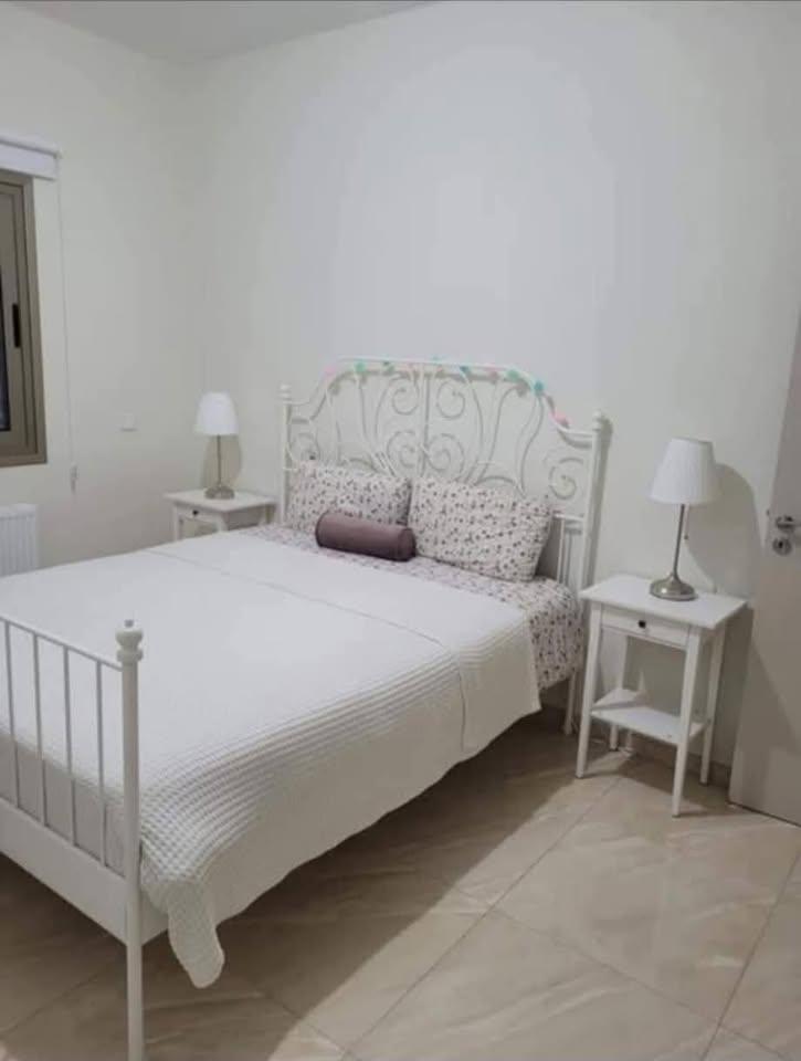 For rent beautifull villa 200 s.q.m  Paphos Theletra village.: https://www.facebook.com/marketplace/item/1841522186388995 (www.facebook.com)
