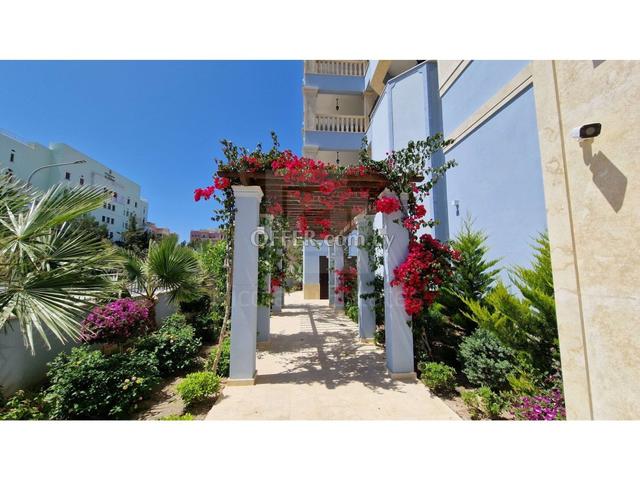 New Luxurious two bedroom apartment in Germasogeia tourist area Limassol: https://www.offer.com.cy/en/new-luxurious-two-bedroom-apartment-in-germasogeia-tourist-area-limassol/21-735431/ (www.offer.com.cy)