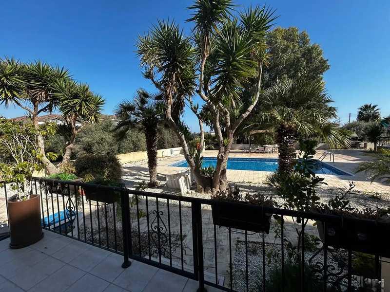 3-bedroom maisonette for sale: https://www.bazaraki.com/adv/5797406_3-bedroom-maisonette-for-sale (www.bazaraki.com)