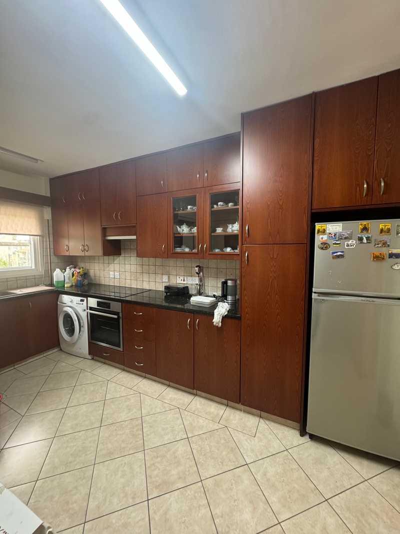 3-bedroom apartment to rent: https://www.bazaraki.com/adv/5766312_3-bedroom-apartment-to-rent (www.bazaraki.com)