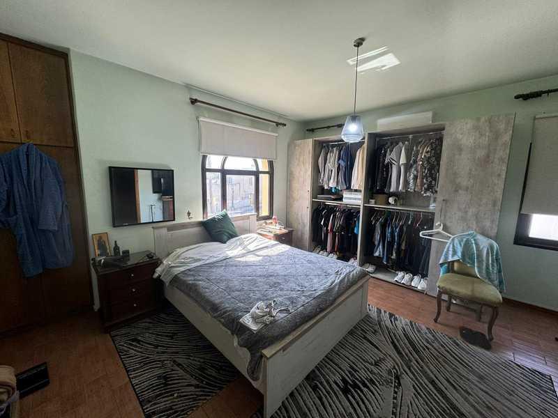 5-bedroom detached house for sale: https://www.bazaraki.com/adv/5789290_5-bedroom-detached-house-for-sale (www.bazaraki.com)