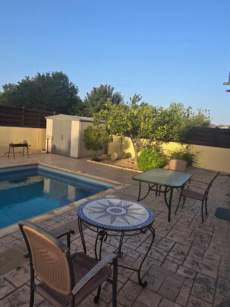 3-bedroom detached house to rent: https://www.bazaraki.com/adv/5789675_3-bedroom-detached-house-to-rent (www.bazaraki.com)