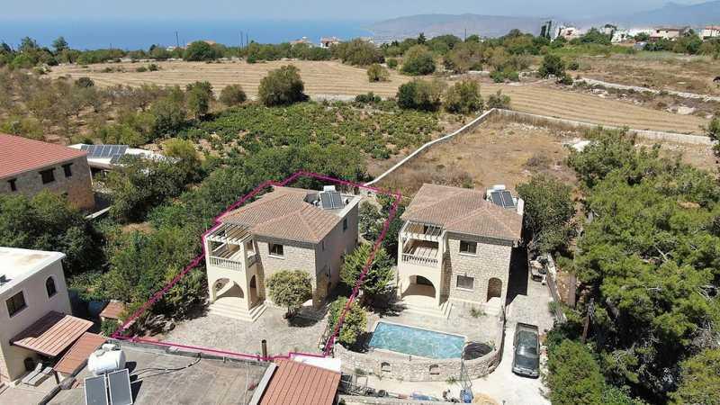 4-bedroom detached house for sale: https://www.bazaraki.com/adv/5799554_4-bedroom-detached-house-for-sale (www.bazaraki.com)