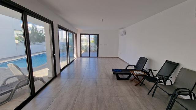 New 3-bedroom villa in Larnaca № 153330: https://dom.com.cy/en/catalog/sale/153330/ (dom.com.cy)