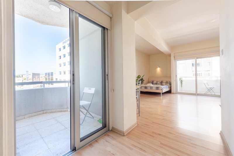 Very spacious studio flat in center limassol: https://www.bazaraki.com/adv/5766191_very-spacious-studio-flat-in-center-limassol (www.bazaraki.com)