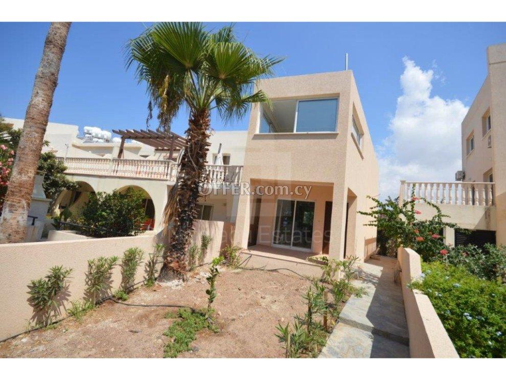 Three bedroom villa in Tombs of the Kings area of Paphos: https://www.offer.com.cy/en/three-bedroom-villa-in-tombs-of-the-kings-area-of-paphos/21-752300/ (www.offer.com.cy)