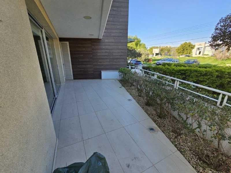 Ground floor office in naafi: https://www.bazaraki.com/adv/5790820_ground-floor-office-in-naafi (www.bazaraki.com)