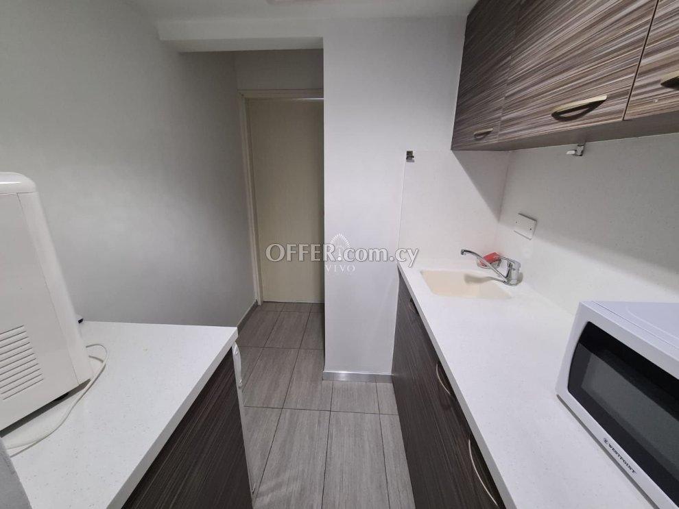 FULLY EQUIPPED OFFICE OF 100 SQ.M. IN THE HEART OF THE CITY CENTER: https://www.offer.com.cy/en/fully-equipped-office-of-100-sq-m-in-the-heart-of-the-city-center/21-816458/ (www.offer.com.cy)