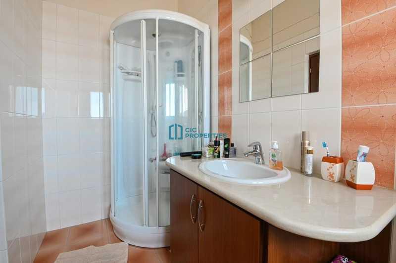 5-bedroom detached house for sale: https://www.bazaraki.com/adv/5788722_5-bedroom-detached-house-for-sale (www.bazaraki.com)