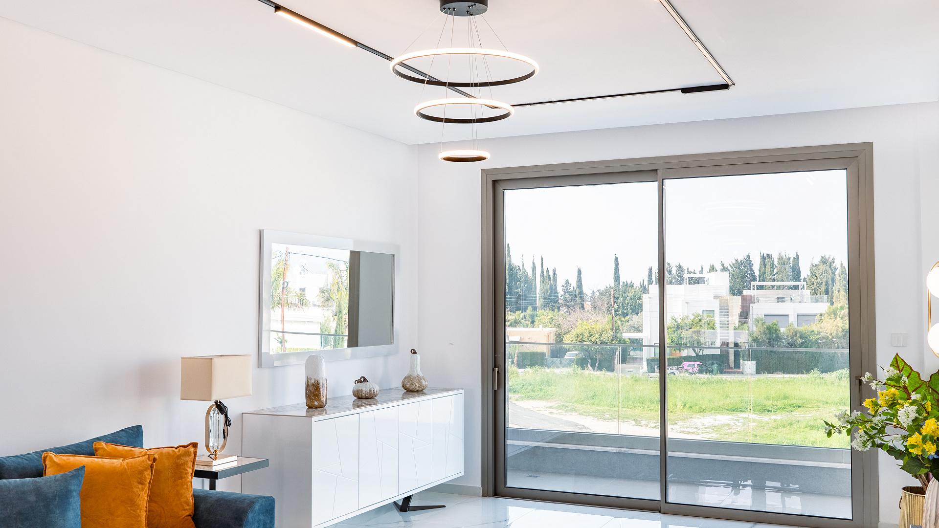 New 3-bedroom flat in Paphos № 153686: https://dom.com.cy/en/catalog/sale/153686/ (dom.com.cy)