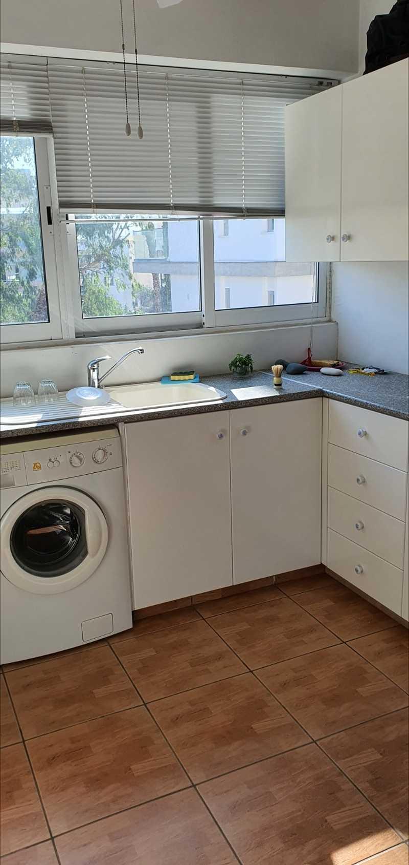 1-bedroom apartment to rent: https://www.bazaraki.com/adv/5794806_1-bedroom-apartment-to-rent (www.bazaraki.com)