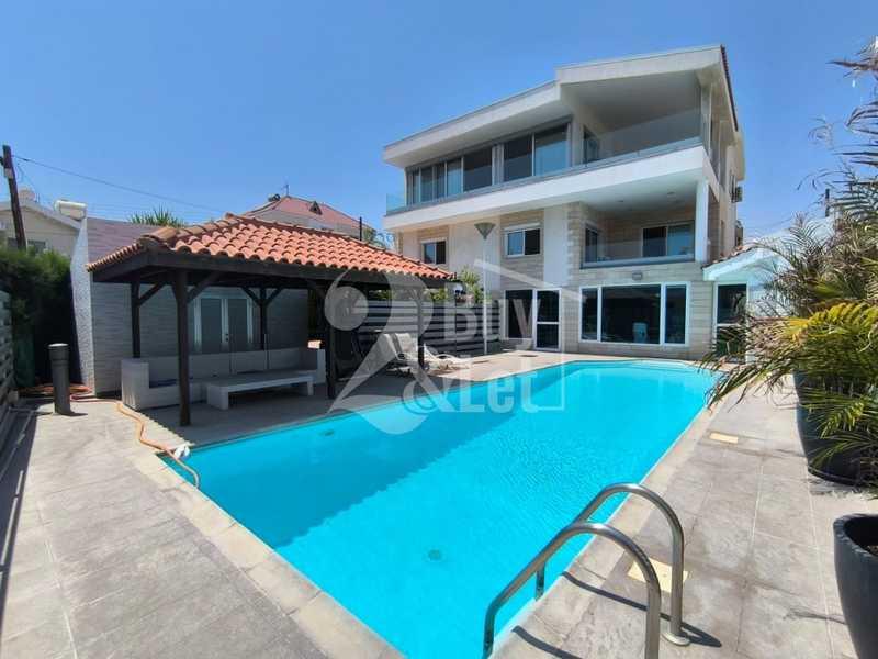 4-bedroom villa for sale: https://www.bazaraki.com/adv/5791180_4-bedroom-villa-for-sale (www.bazaraki.com)