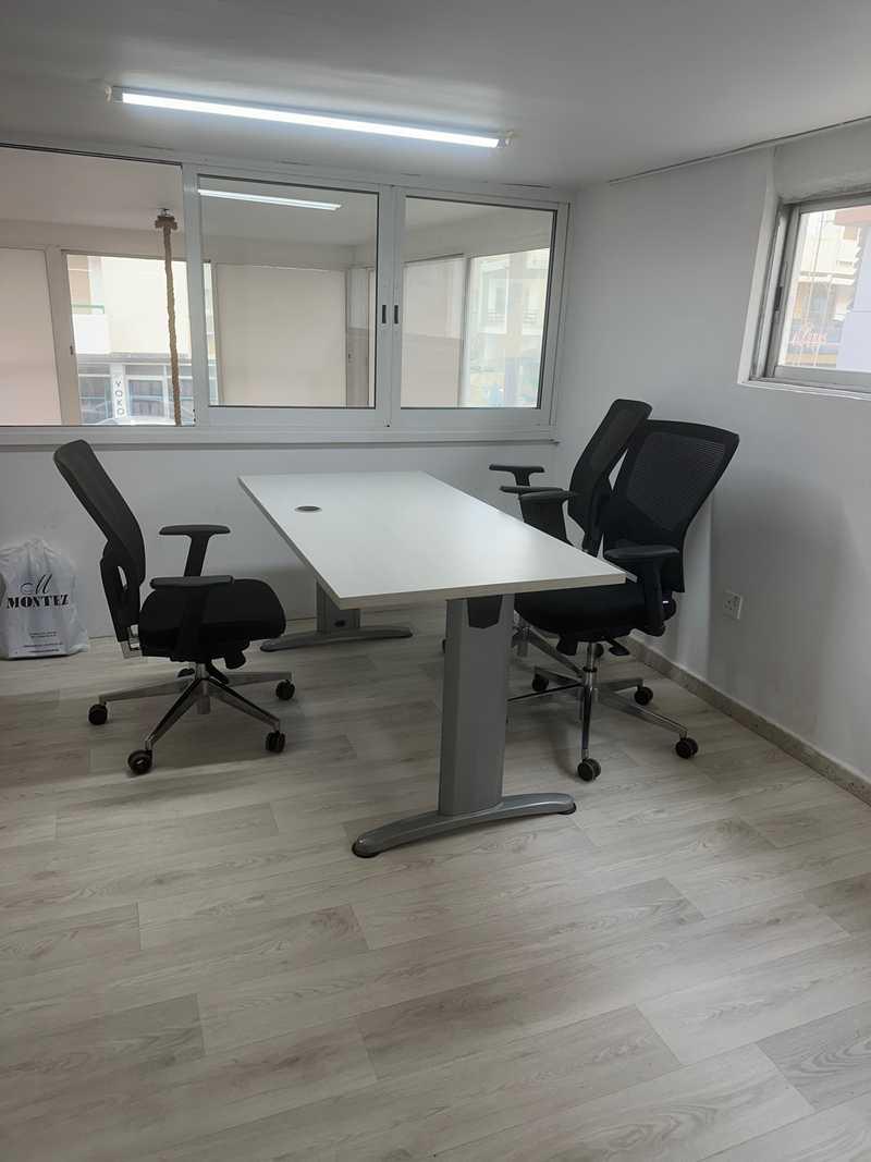 Private office in a shared workspace: https://www.bazaraki.com/adv/5761332_private-office-in-a-shared-workspace (www.bazaraki.com)