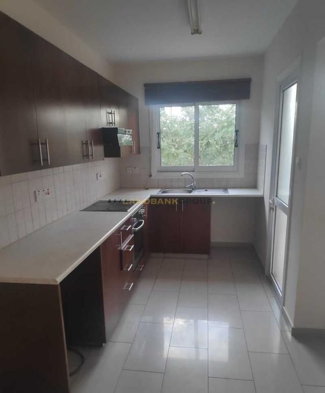 2-bedroom penthouse to rent: https://www.bazaraki.com/adv/5792984_2-bedroom-penthouse-to-rent (www.bazaraki.com)