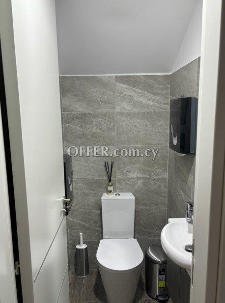 Commercial (Office) in Papas Area, Limassol for Sale: https://www.offer.com.cy/en/commercial-office-in-papas-area-limassol-for-sale/21-773884/ (www.offer.com.cy)