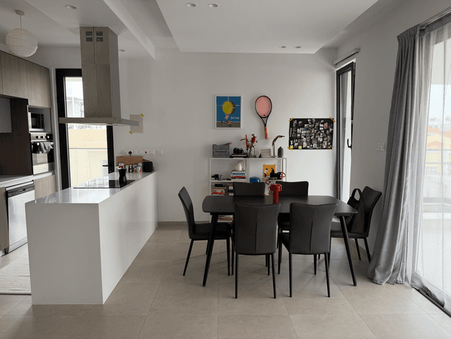 2-bedroom apartment to rent: https://www.bazaraki.com/adv/5793492_2-bedroom-apartment-to-rent (www.bazaraki.com)