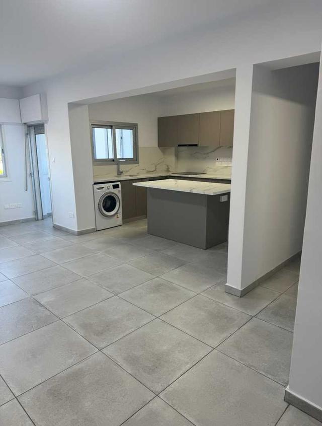 2-bedroom apartment to rent: https://www.bazaraki.com/adv/5792181_2-bedroom-apartment-to-rent (www.bazaraki.com)
