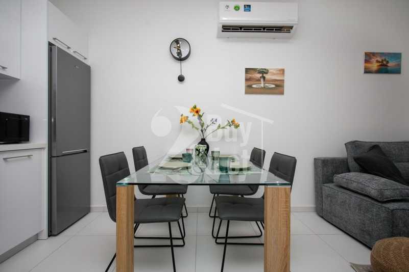 1-bedroom apartment for sale: https://www.bazaraki.com/adv/5765632_1-bedroom-apartment-for-sale (www.bazaraki.com)